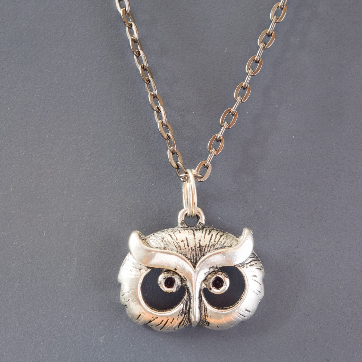 Woodlands, Owl Face Pendant 20-inch Necklace