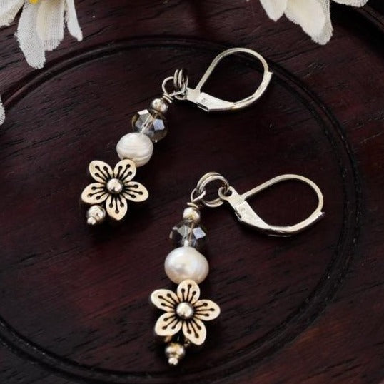 Basics, Little Flowers Dangle Earrings