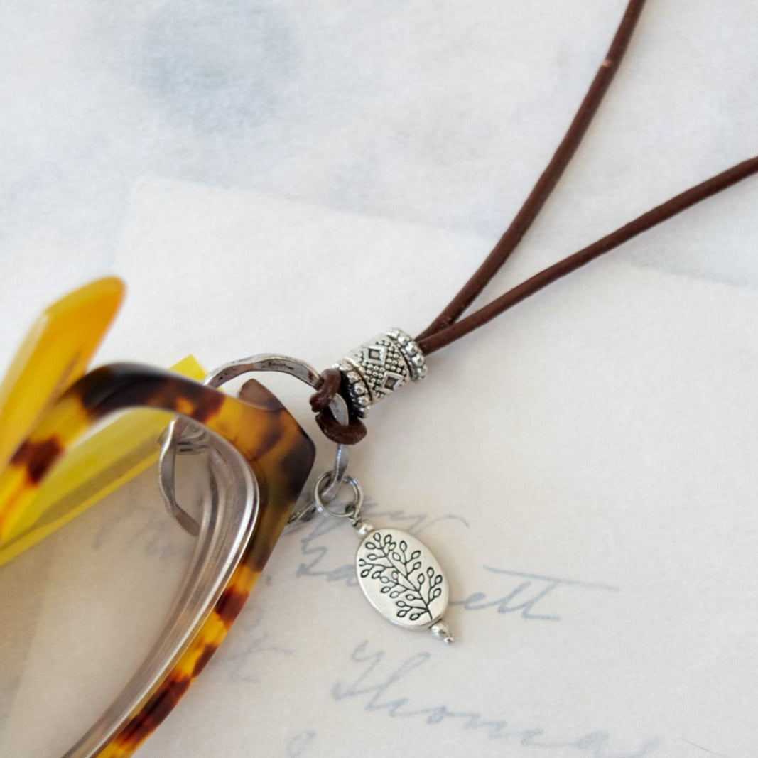 Loops Eye Glass Keeper Necklace