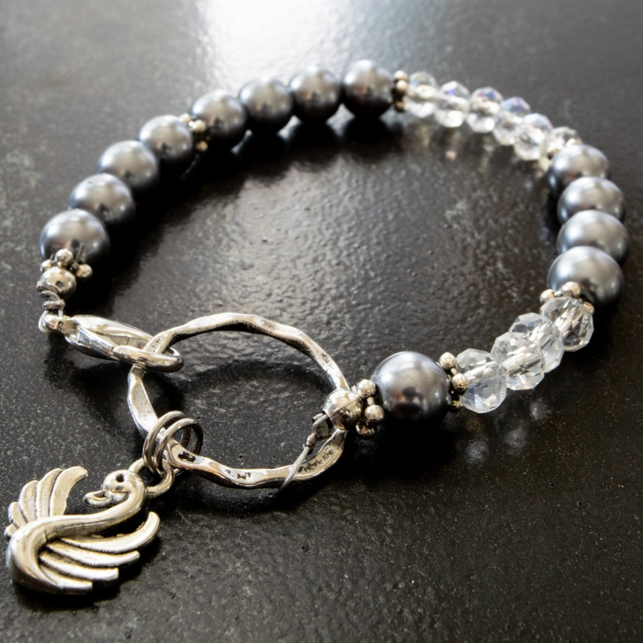 Crystal Bling, Bracelet with a Silver Swan