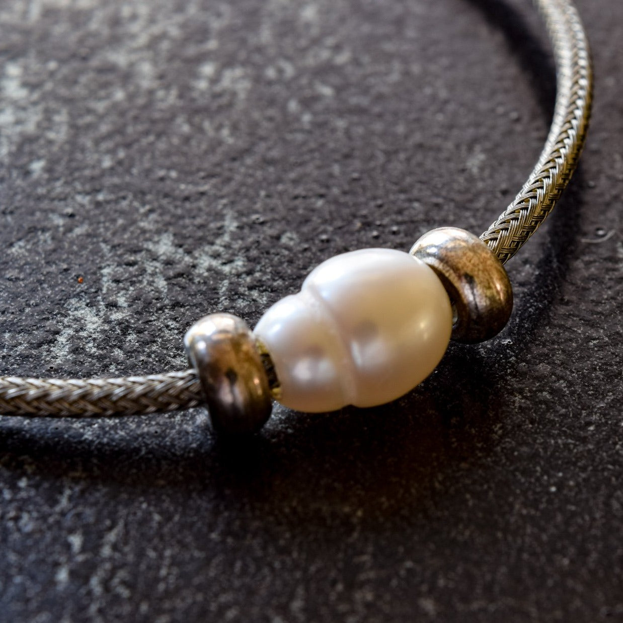 Dancing Pearls, Pearl Bracelet